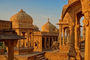 INDE DU NORD - "Les Merveilles du Rajasthan" - p.170-171