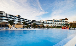 PORTUGAL - ALGARVE - Portimao - p.324-325