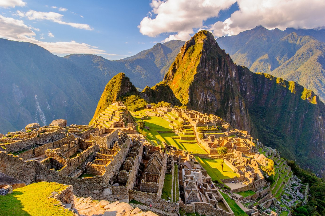 P&Eacute;ROU - Au pays des Incas p.70-71