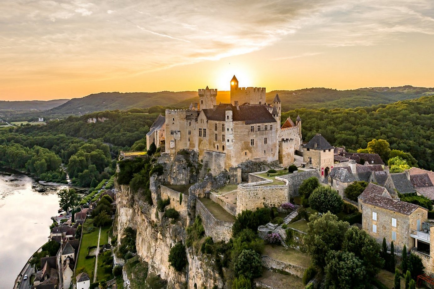 PERIGORD - Réveillon de Noël en Terres Perigourdines - p.90-91